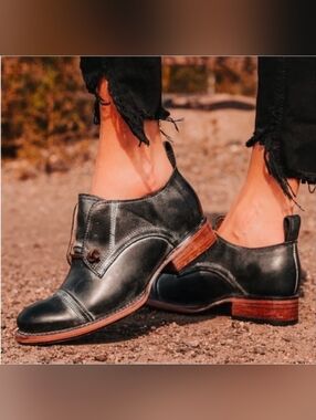 Freebird by Steven Mabel Black Leather Lace-Up Oxford